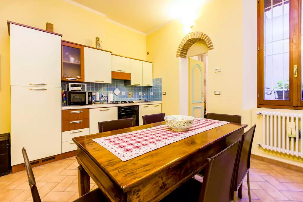Housmart Palestro 5 Apartment Bologna Ngoại thất bức ảnh
